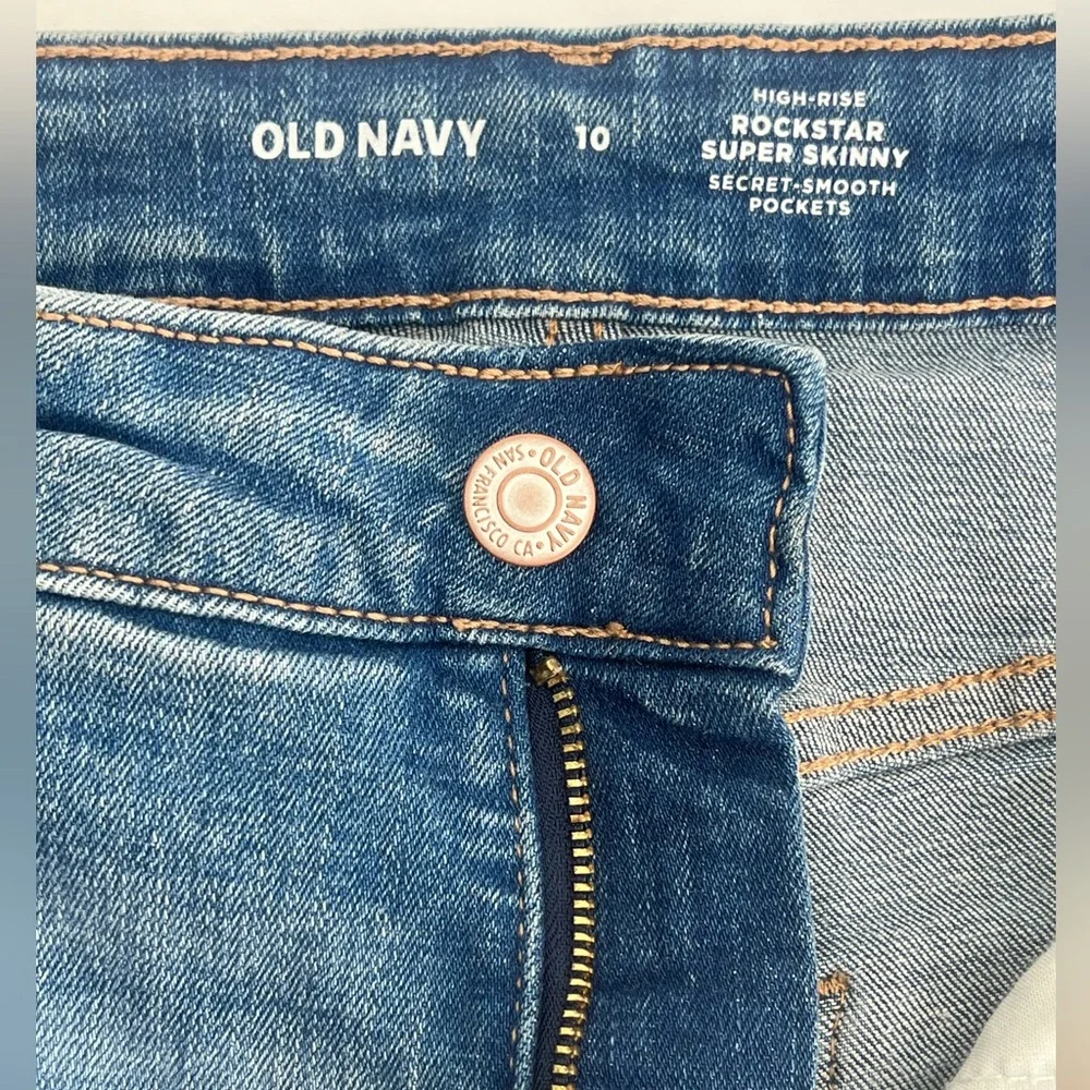 Old Navy Mid Wash High Waisted Rockstar Super Skinny Jeans Size 10 Ten - Picture 6 of 9